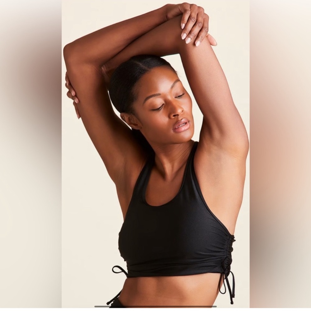 NWT! Alala cinch bra top size small!